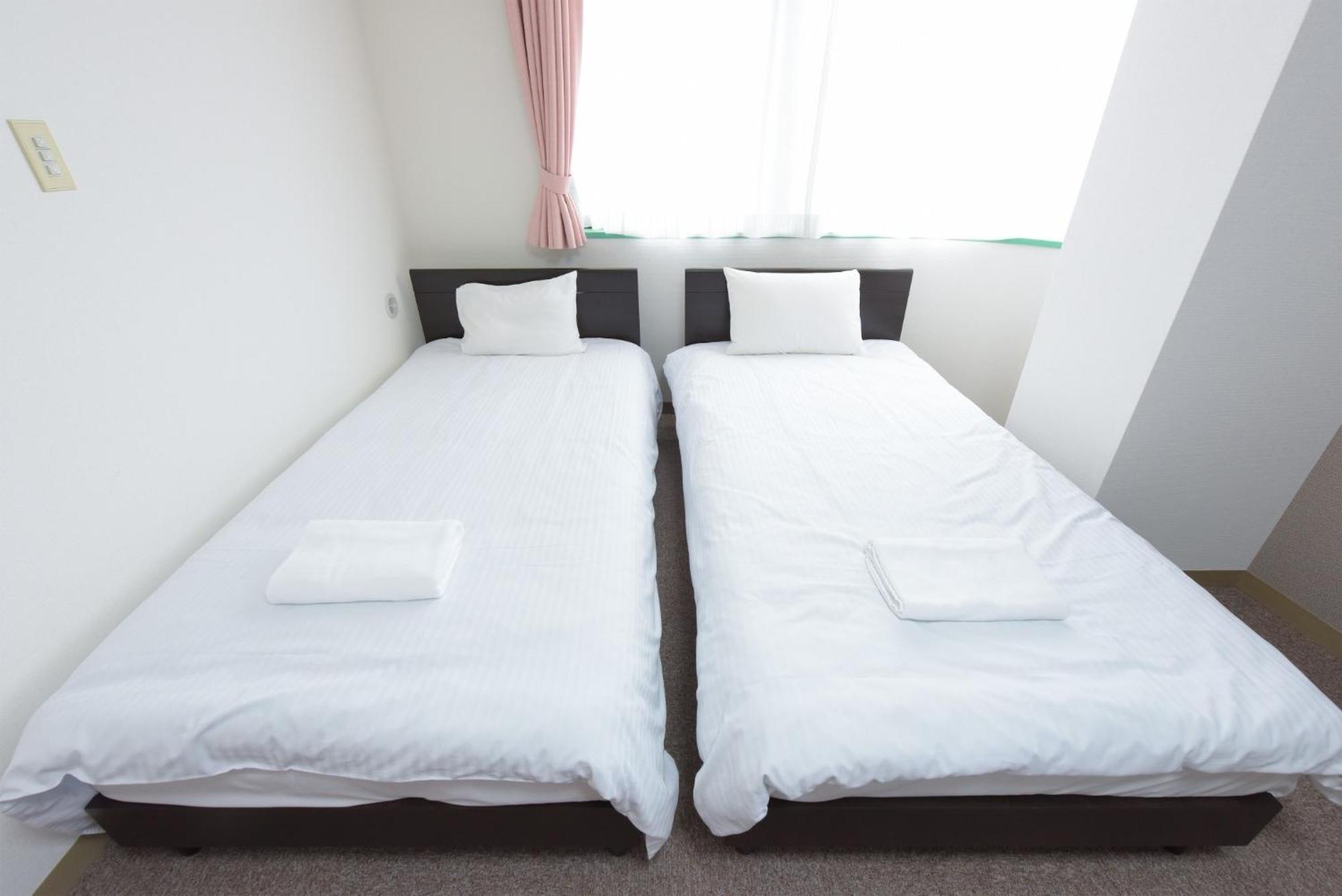 Apartment Hirojo Building 203,303,403,603,703 - Vacation 15454 Tokyo